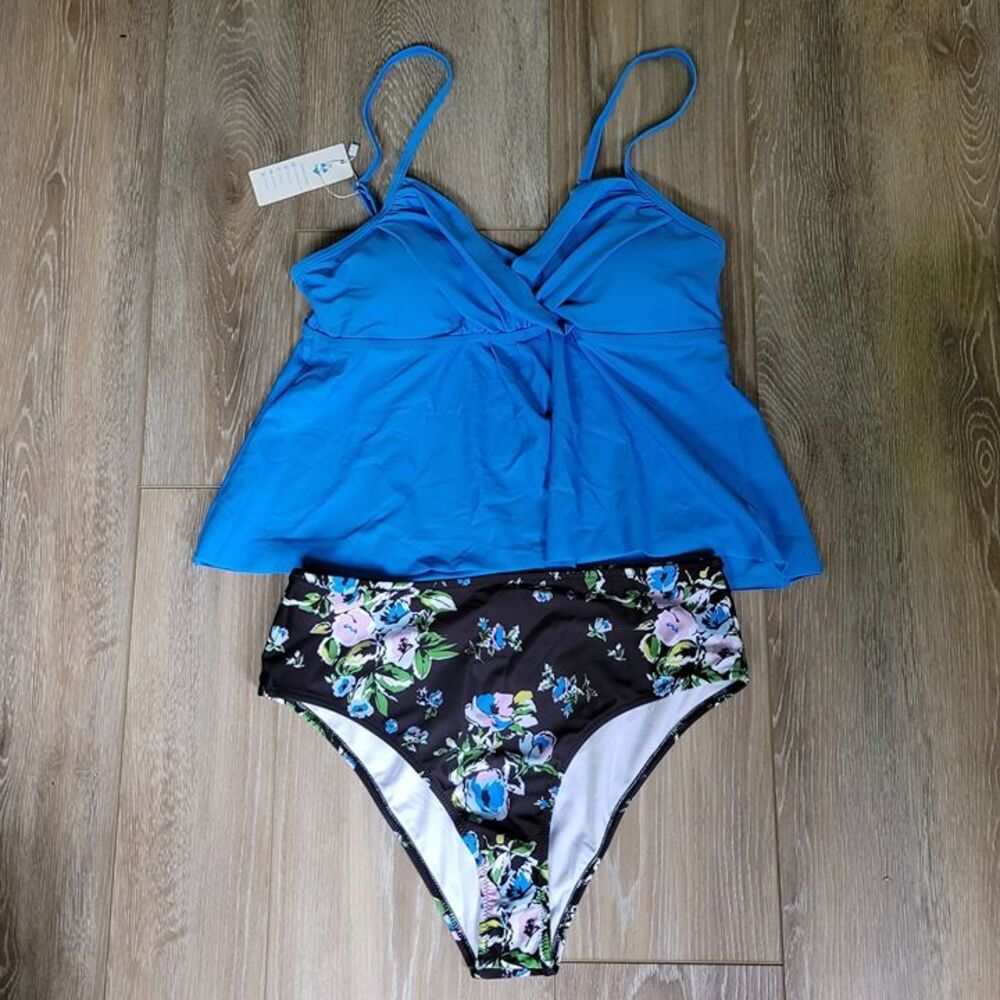 Halter High Waist NWT 2 Piece Swimsuit | Womens XL | Criss Cross Back